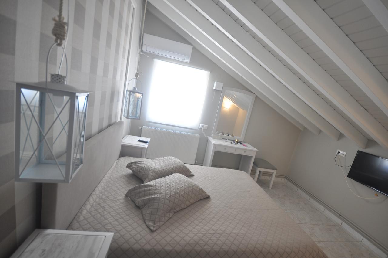Ariadnes Holiday Accommodation Apidias Lakos Rom bilde